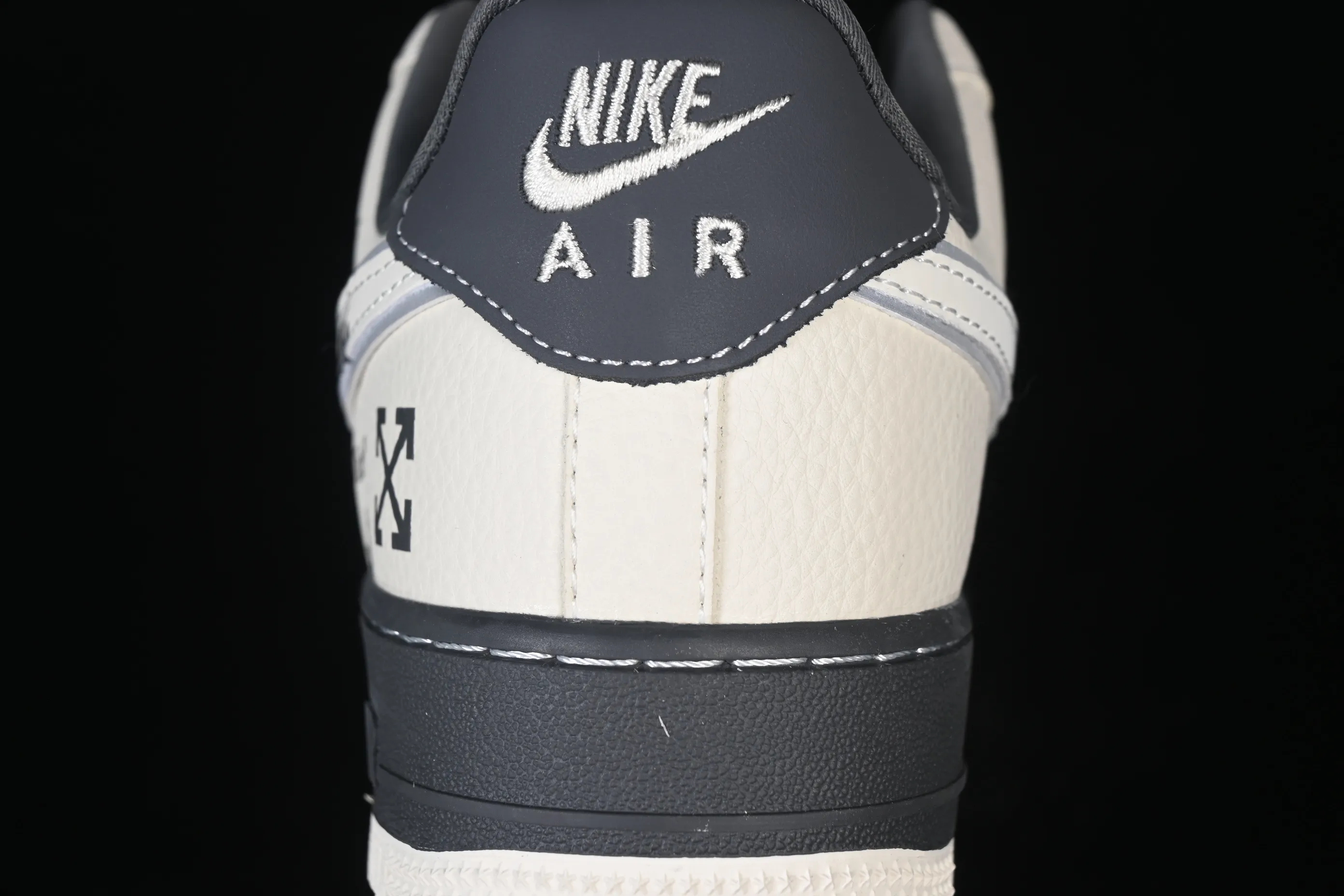 All categories Nk Air Force 1 Air Force series Nk Air Force 1 Low Air Force low-top Nike Air Force 1'07 Low joint white and black graffiti Air Force 1 low-top casual sneakers XL1979-130